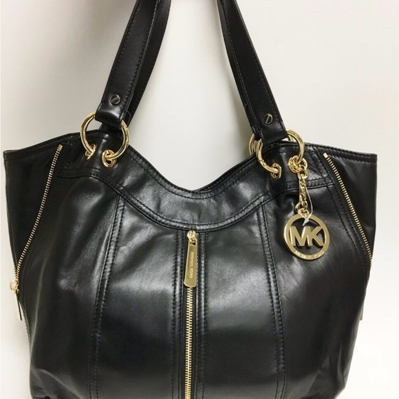 Michael Kors Moxley Black Soft Leather Tote Bag - Picture 1 of 6